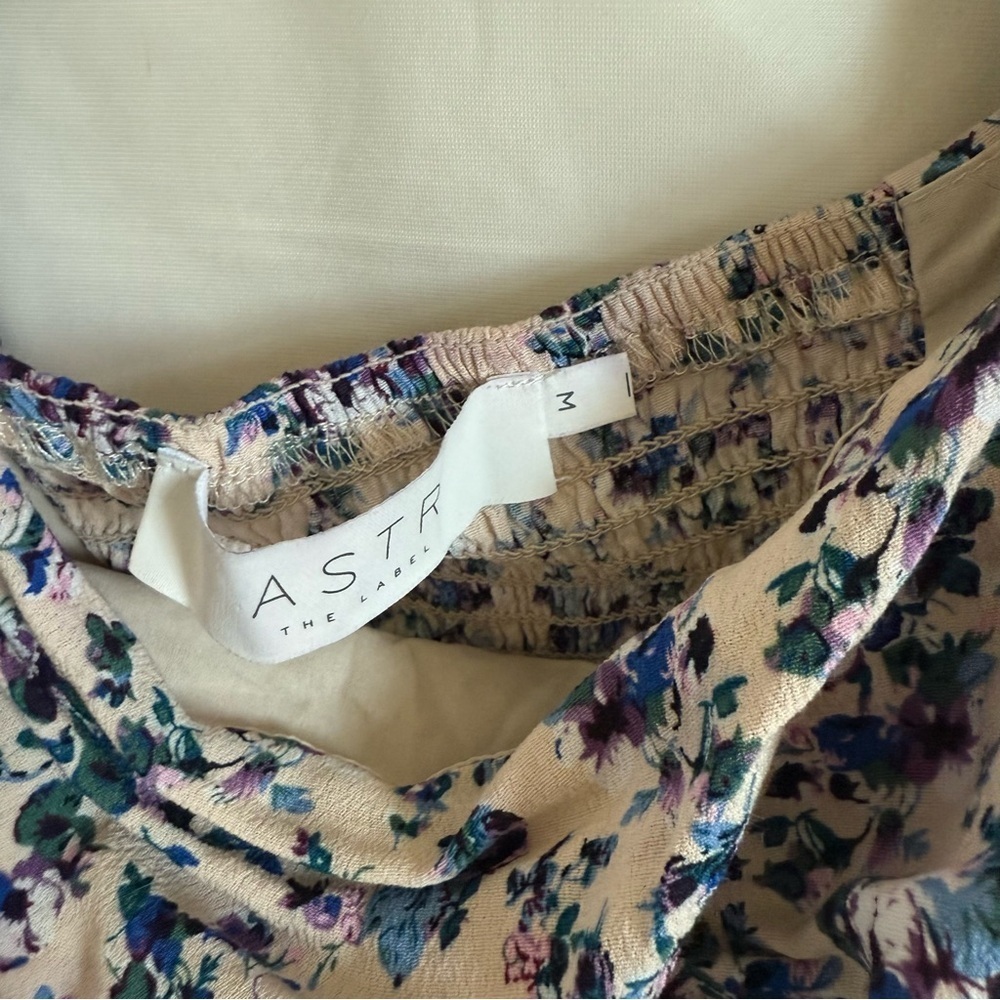 Astr The Label Floral Rouched Square Neck Bubble Sleeve Midi Dress Size M - Picture 5 of 7